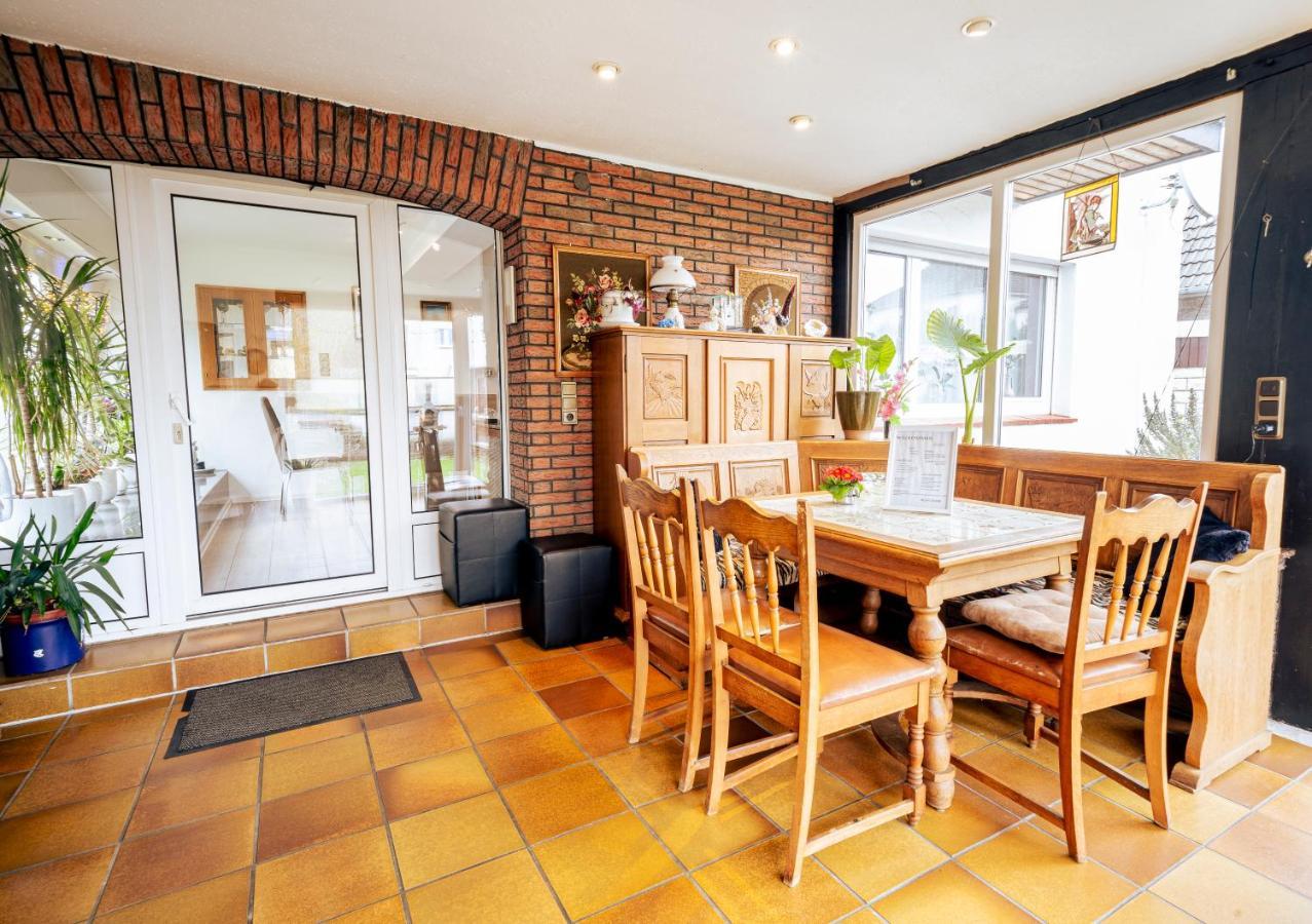 Truth Fuer 5 - King Size Betten, Kamin, Garten, Xxl Couch, Smart-Tv ドルトムント エクステリア 写真
