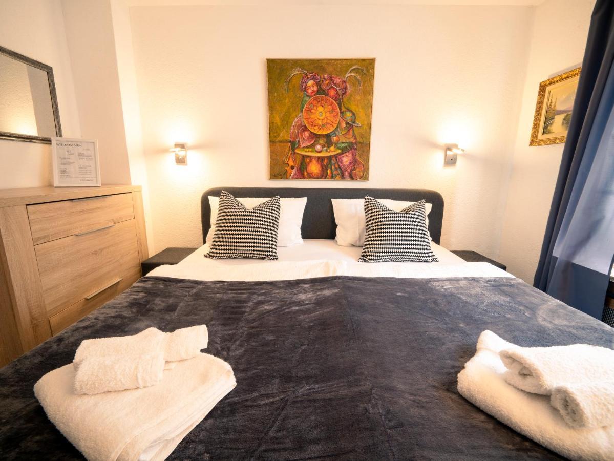 Truth Fuer 5 - King Size Betten, Kamin, Garten, Xxl Couch, Smart-Tv ドルトムント エクステリア 写真